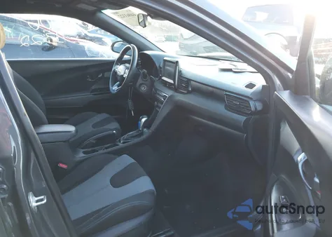 2019 Hyundai Veloster 2.0 z USA, uszkodzony, nr VIN KMHTG6AF4KU008415